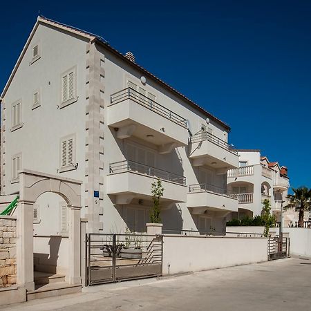 Vista Apartments 볼 외부 사진