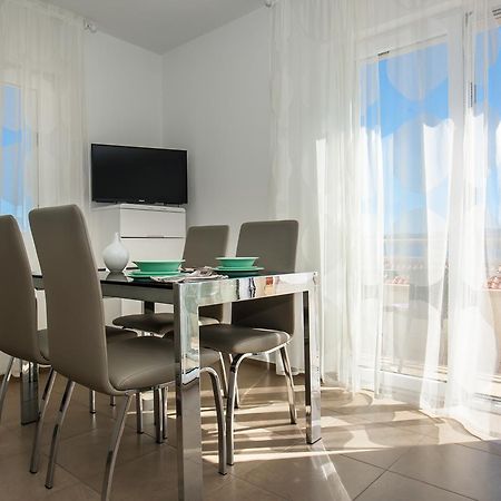 Vista Apartments 볼 외부 사진